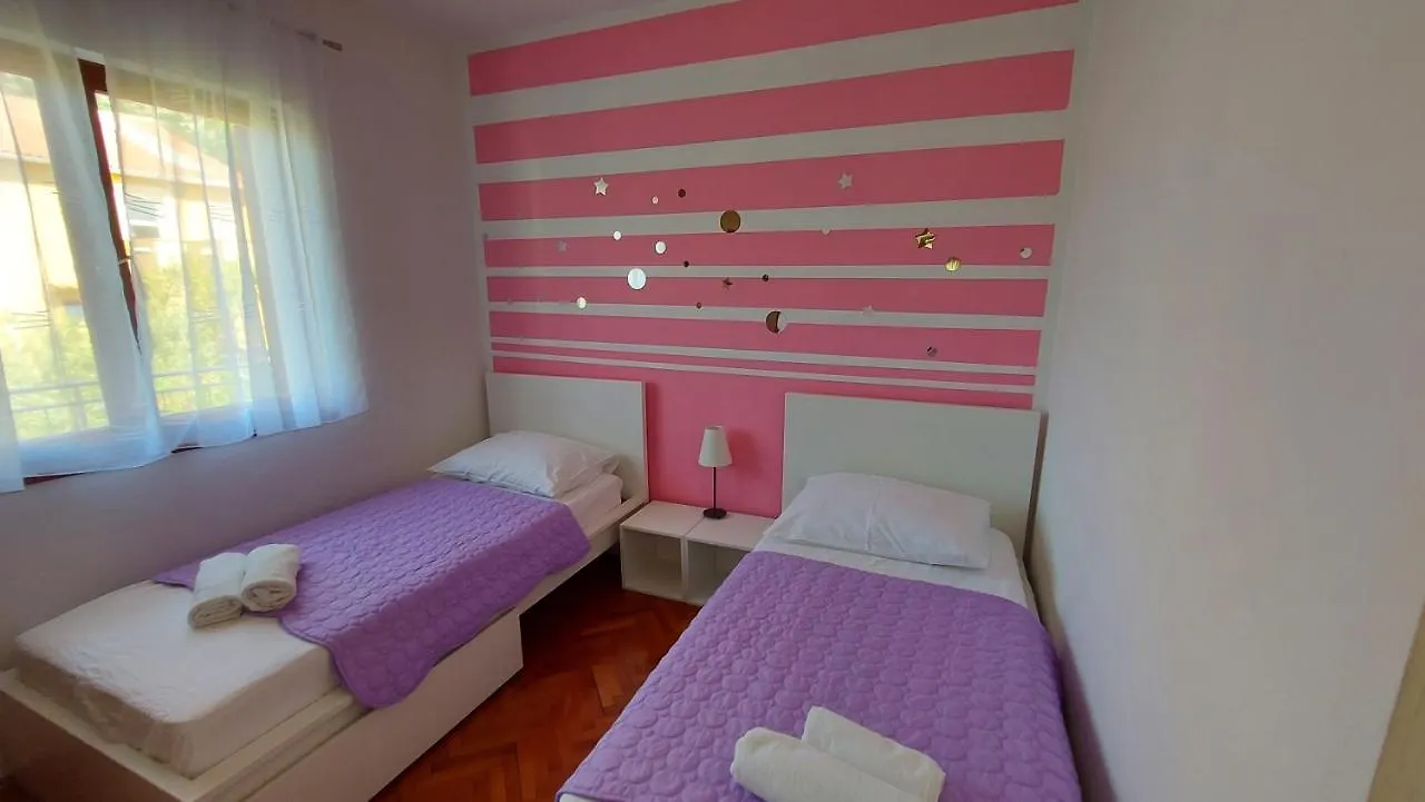 Kuca Magnolija Apartment Draga Bascanska